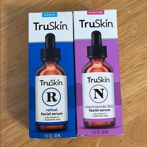 TRUSKIN Skin Retinol and Niacin-amide B3 Facial Serum Set - Blue and Purple